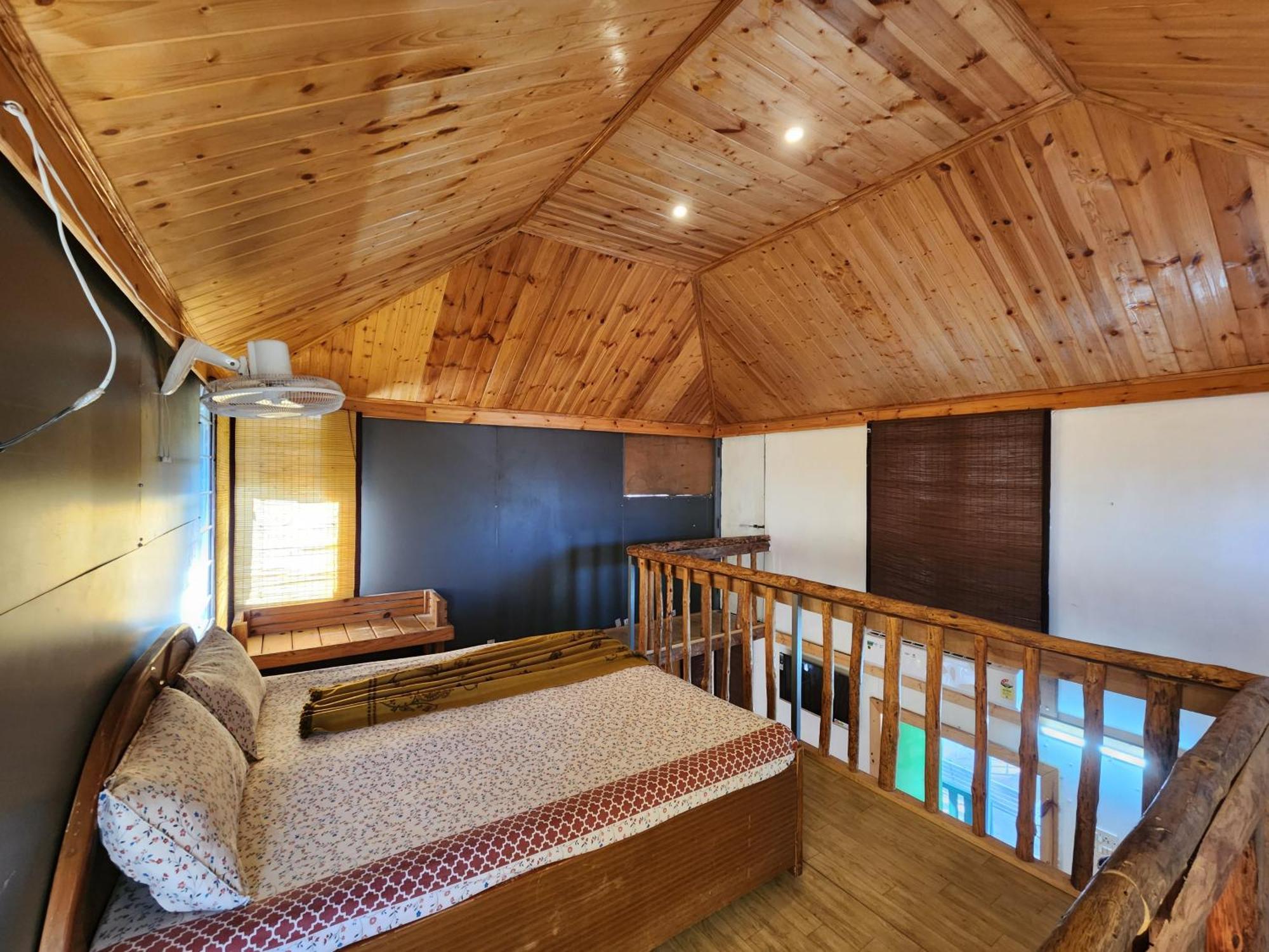 Pine Valley Resort Kasauli Exterior photo